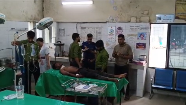 মাদকাসক্ত ছেলেকে দা দিয়ে কুপিয়ে হত্যা